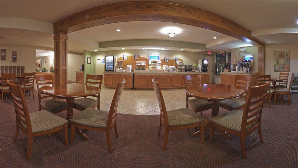 Holiday Inn Express Hotel & Suites Charlottetown By Ihg Bagian luar foto