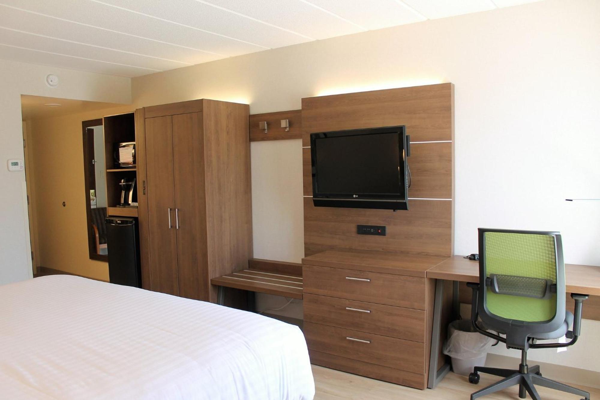 Holiday Inn Express Hotel & Suites Charlottetown By Ihg Bagian luar foto