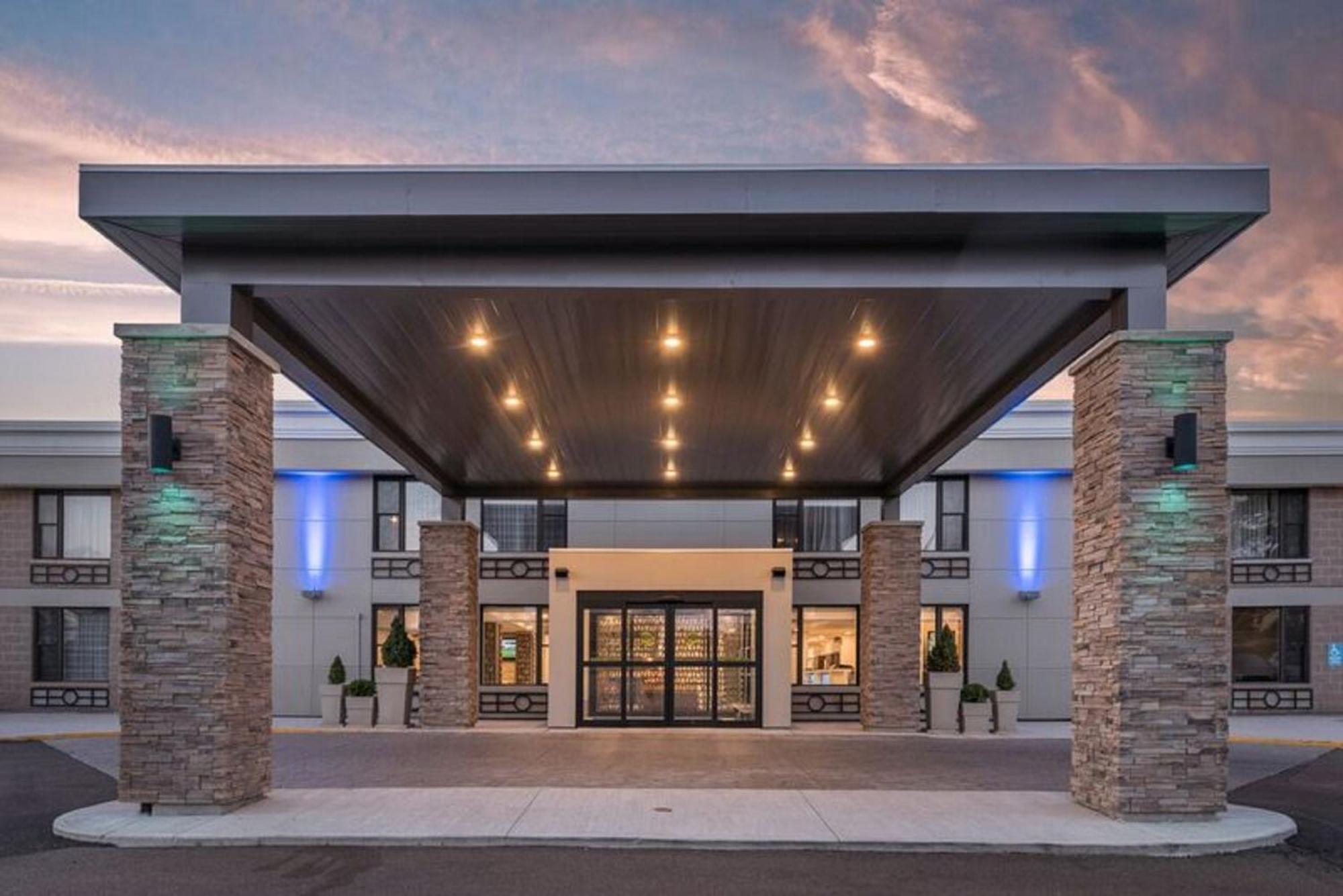 Holiday Inn Express Hotel & Suites Charlottetown By Ihg Bagian luar foto