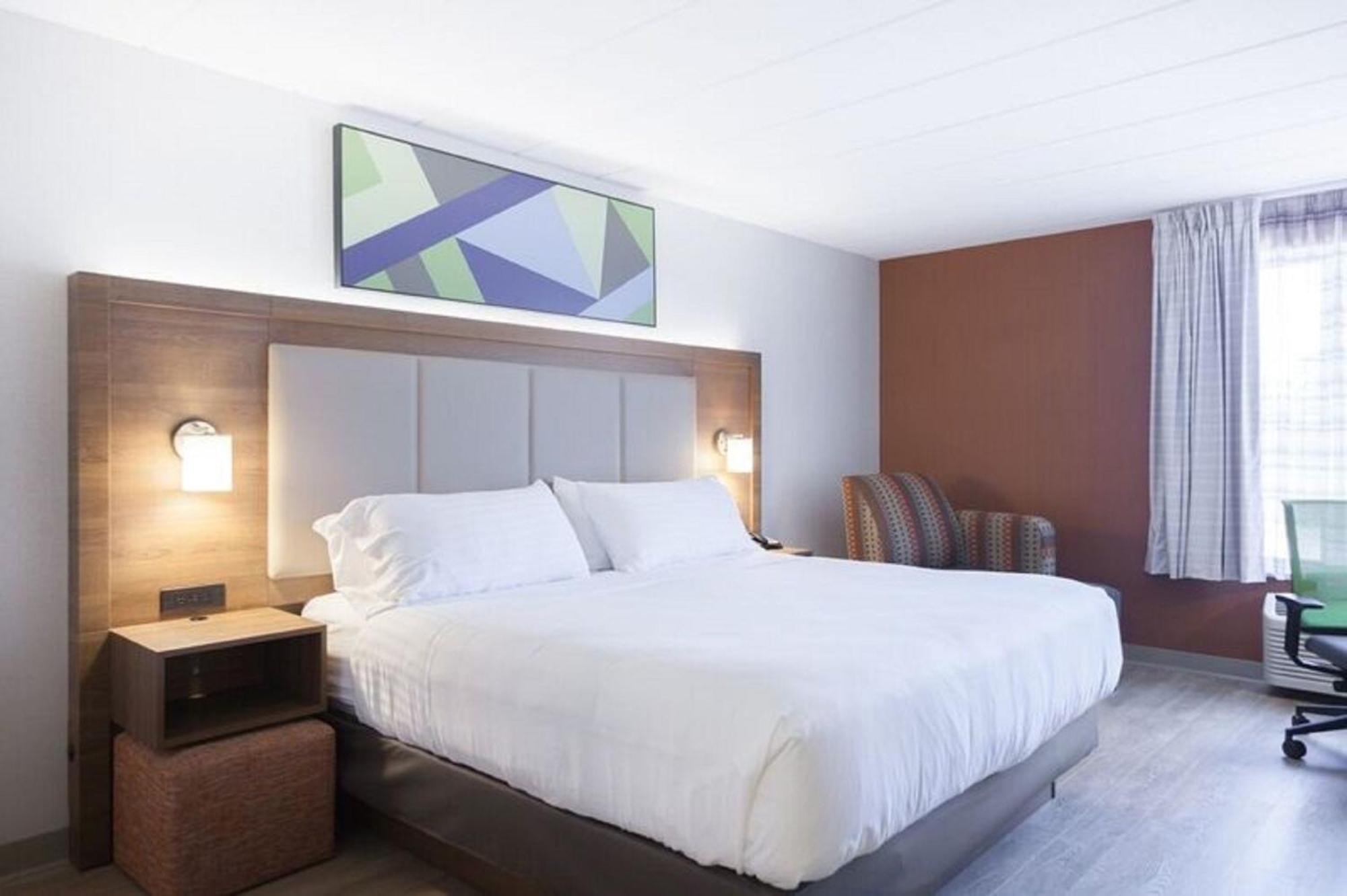Holiday Inn Express Hotel & Suites Charlottetown By Ihg Bagian luar foto